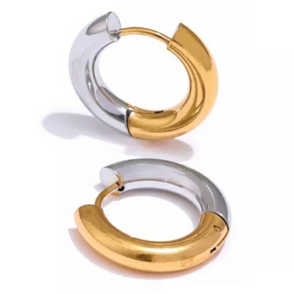NEW 18K Gold Plated Two-Tone Silver + Gold Small Hoop Earrings - Picture 8 of 9